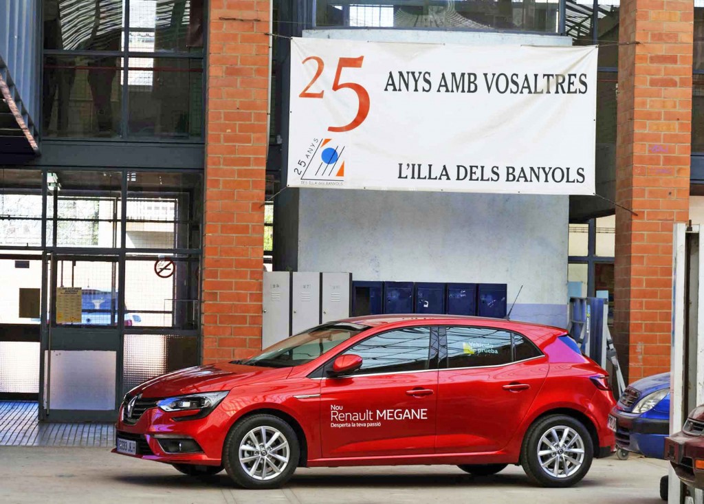 Presència Renault Ros a INS Illa de Banyola EL Prat